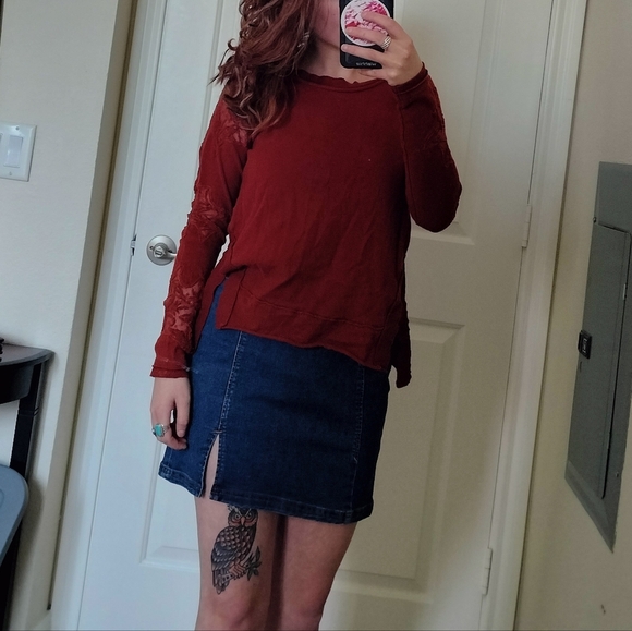 Women's Auburn Red/ Brown Lace Detail Free People Top - Picture 8 of 9